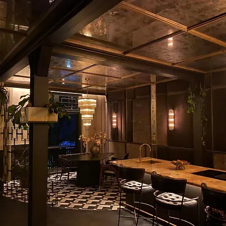 Апартаменты Luxury Location *