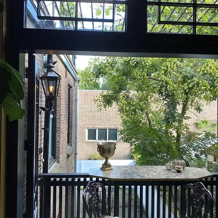 Апартаменты Luxury Location *